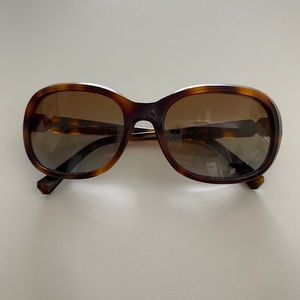 Chanel sunglasses for woman